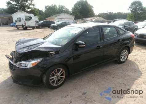 2016 Ford Focus Se z USA, uszkodzony, nr VIN 1FADP3F27GL222153